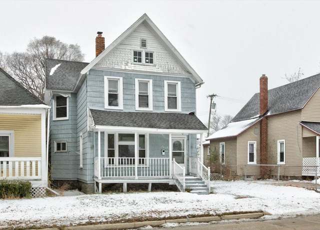 Property at 1519 Oak St, Port Huron, MI 48060, 5 beds, 2 baths