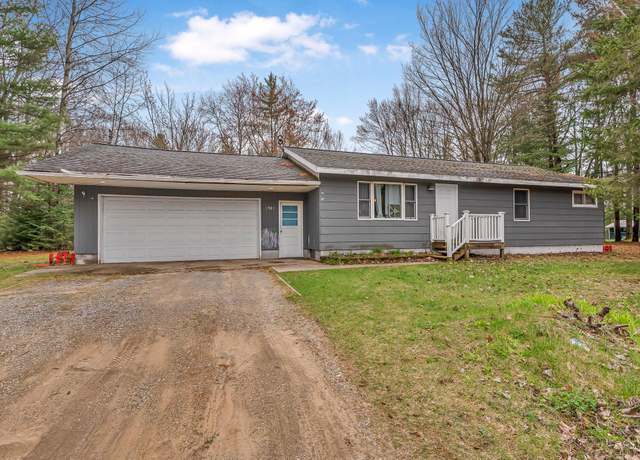 Property at 1981 S Lake Mitchell Dr, Cadillac, MI 49601, 3 beds, 1 bath