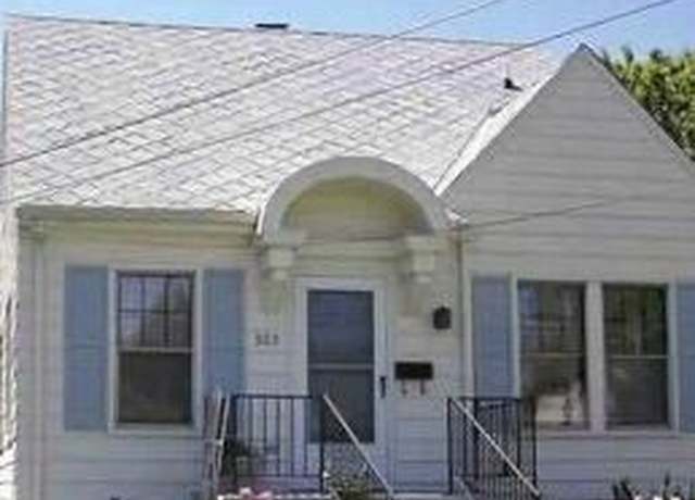 Property at 905 Victoria Ave, Flint, MI 48507, 3 beds, 1 bath