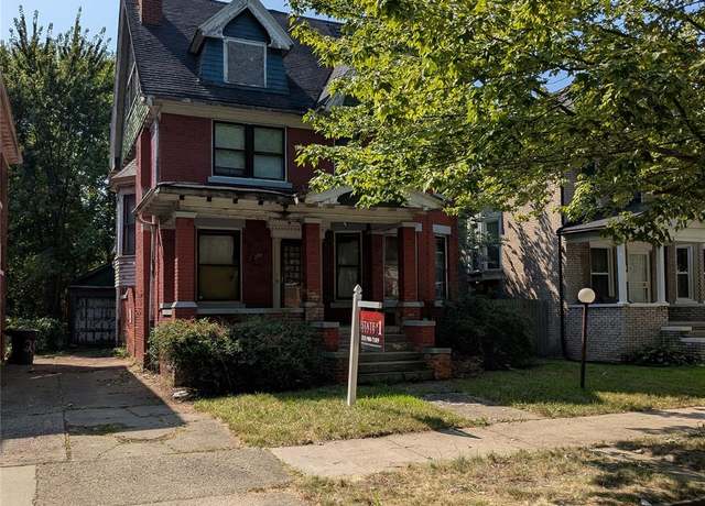 Property at 290 Melbourne St, Detroit, MI 48202, 5 beds, 1 bath