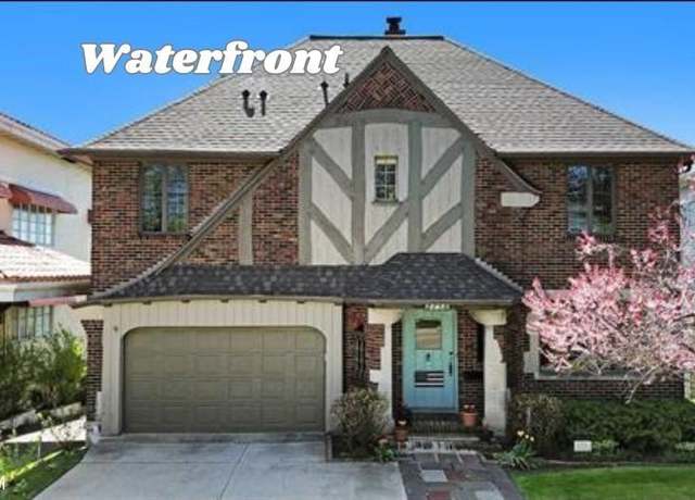 Property at 2758 Military St, Port Huron, MI 48060, 4 beds, 3 baths