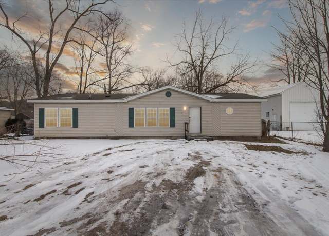 Property at 2171 Betty Ln, Mt Pleasant, MI 48858, 3 beds, 2 baths