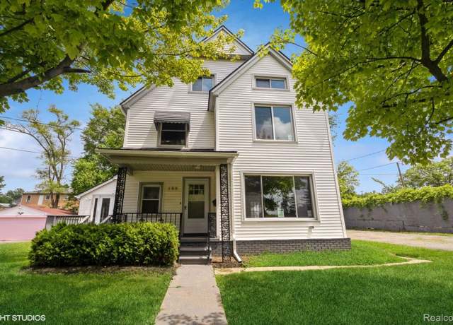 Property at 105 S Edith St, Pontiac, MI 48342, 5 beds, 2.5 baths