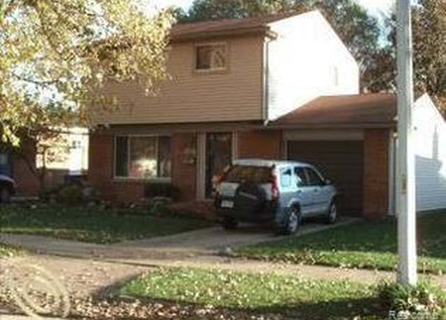Property at 34724 University St, Westland, MI 48185, 3 beds, 1.5 baths