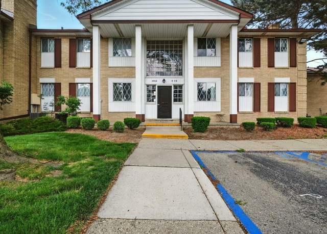 Property at 29216 Gloede Dr, Warren, MI 48088, 1 bed, 1 bath