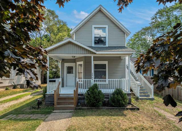 Property at 2864 Vermont Ave SW, Grandville, MI 49418, 5 beds, 2 baths