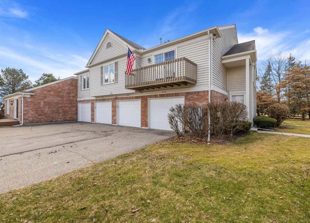 Property at 37327 Stonegate Cir, Clinton Township, MI 48036, 2 beds, 1 bath