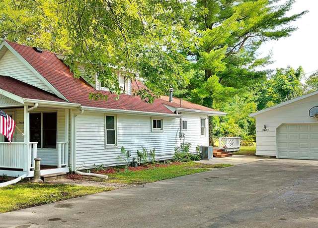 Property at 3403 Krafft Rd, Fort Gratiot, MI 48059, 3 beds, 2 baths