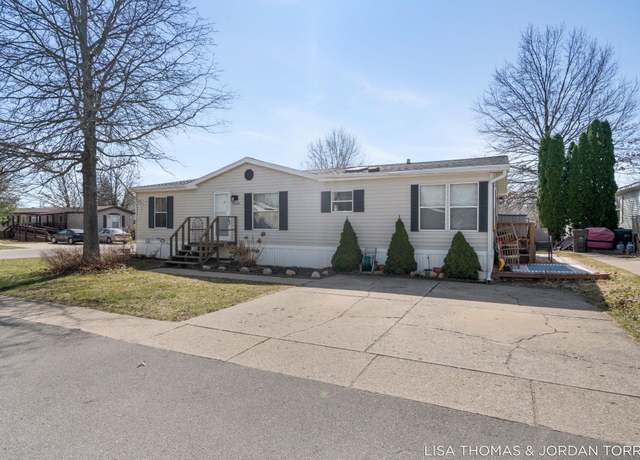 Property at 4434 Brookhaven Pl SE, Kentwood, MI 49512, 3 beds, 2 baths
