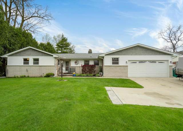 Property at 9311 Whipple Shores Dr, Clarkston, MI 48348, 3 beds, 1.5 baths