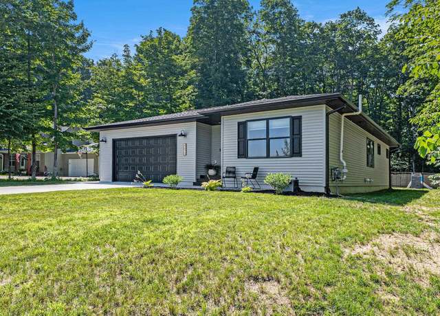 Property at 4675 Choice Cir, Blair Township, MI 49685, 3 beds, 2 baths