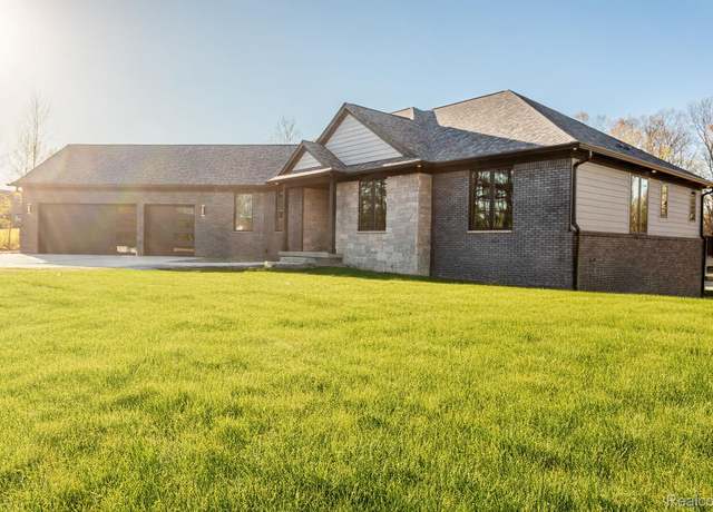 Property at 4030 Metamora Rdg, Metamora, MI 48455, 3 beds, 2.5 baths