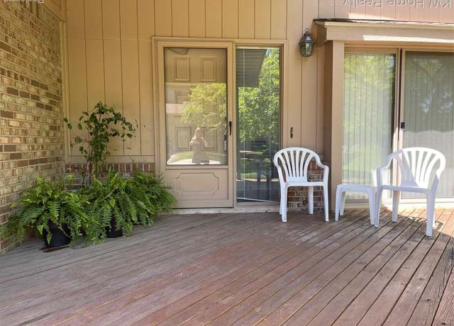 Property at 37444 N Laurel Park Dr #3, Livonia, MI 48152, 2 beds, 1.5 baths