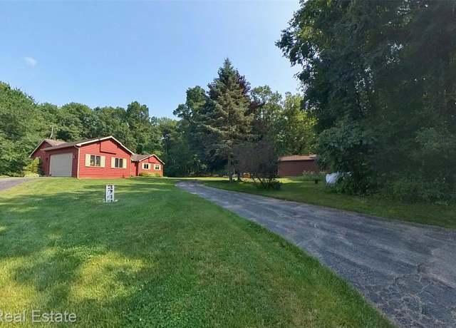Property at 3740 Wood Point Dr, Ortonville, MI 48462, 3 beds, 2.5 baths