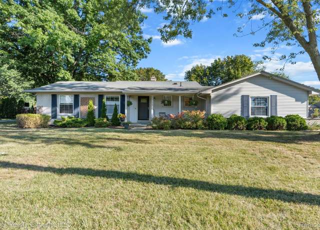 Property at 28775 Lorikay St, Farmington, MI 48334, 3 beds, 1.5 baths
