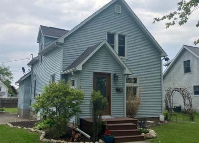 Property at 161 Fourth, Harbor Beach, MI 48441, 3 beds, 2 baths