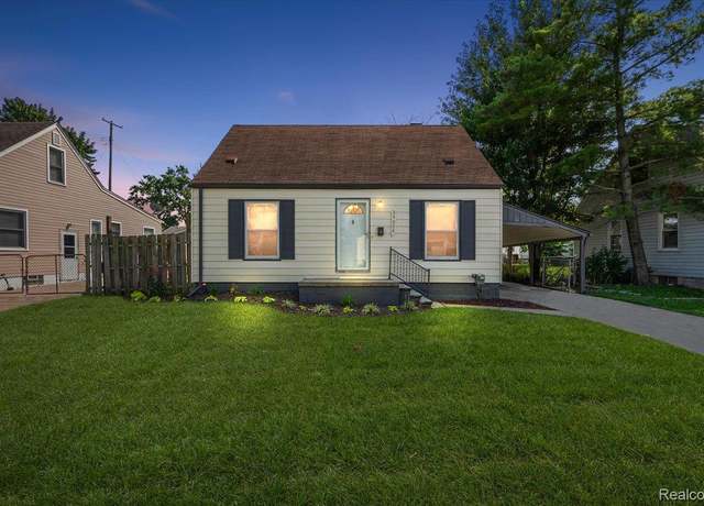 Property at 23000 Maxine St, St Clair Shores, MI 48080, 3 beds, 1.5 baths