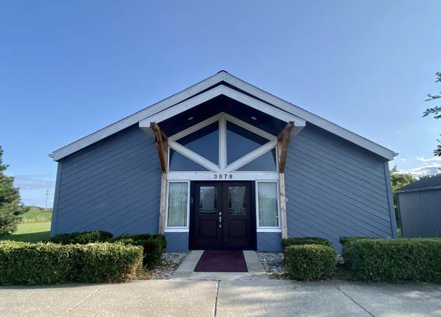 Property at 3879 Kochville Rd, Saginaw, MI 48604, 5 beds, 3 baths