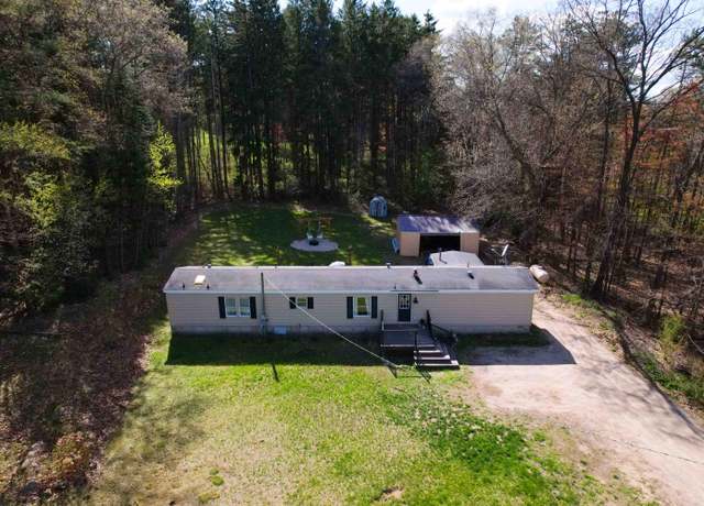 Property at 11005 Elm Ave, Howard City, MI 49329, 3 beds, 2 baths