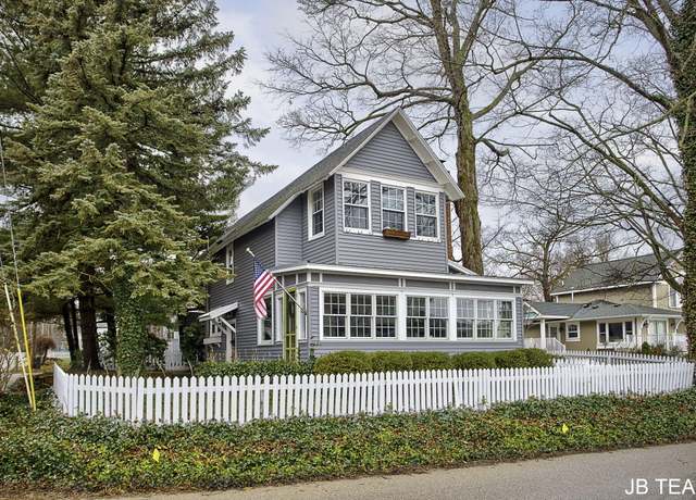Property at 1200 Beach Dr, Holland, MI 49423, 3 beds, 2 baths