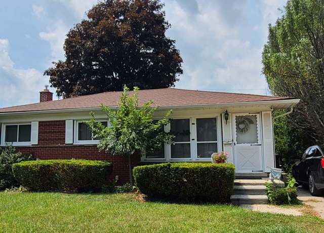 Property at 3900 Norwood Dr, Trenton, MI 48183, 3 beds, 1 bath