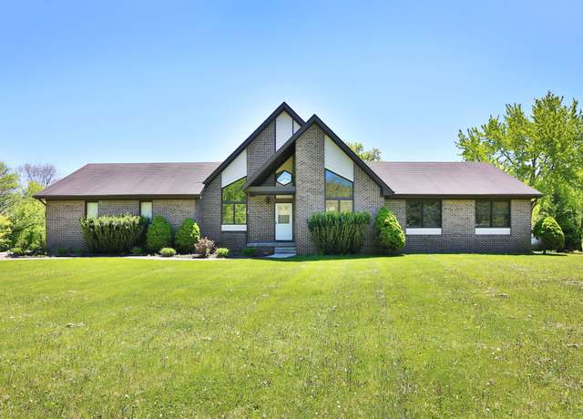 Property at 53201 Maranatha Ln, Wixom, MI 48393, 4 beds, 4 baths