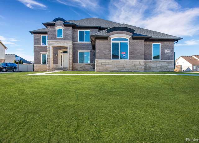 Property at 18792 Meloche Dr, Rockwood, MI 48173, 4 beds, 2.5 baths