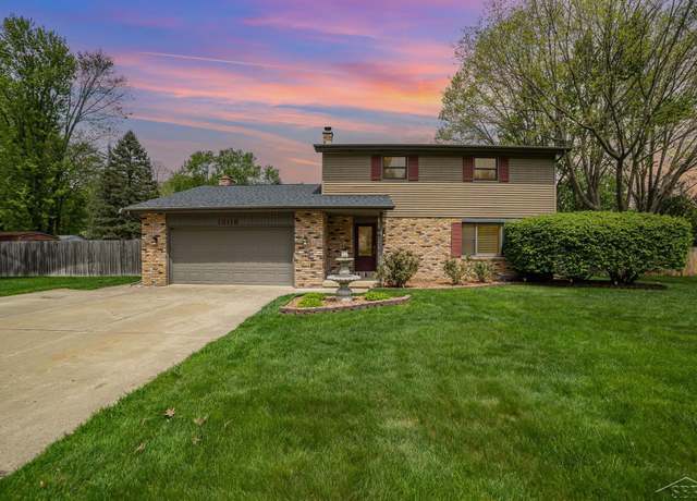 Property at 12116 Sanders Dr, Freeland, MI 48623, 4 beds, 1.5 baths