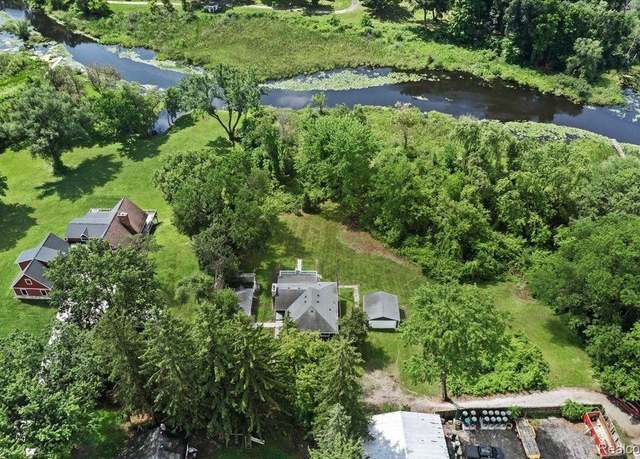 Property at 345 S Houghton St, Milford, MI 48381, 4 beds, 2 baths