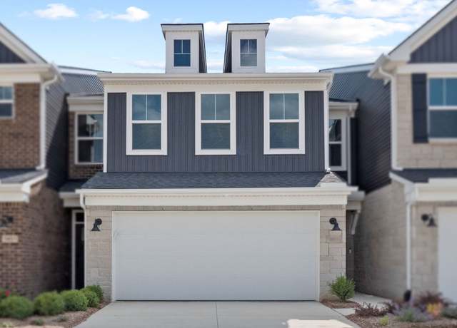 Property at 1472 Arcadia Dr, Milford, MI 48381, 3 beds, 2.5 baths