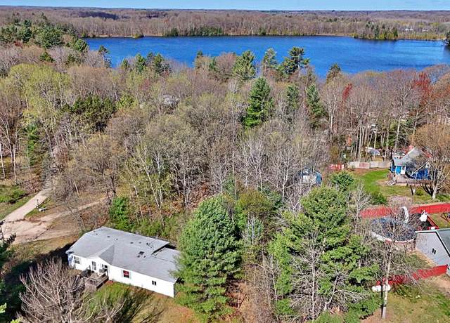 Property at 17717 Summit St, Barryton, MI 49305, 3 beds, 2 baths