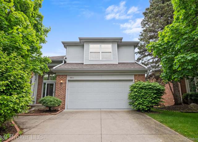 Property at 3099 Silverbrook Dr, Rochester, MI 48306, 3 beds, 3.5 baths