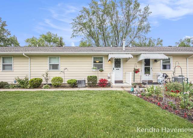 Property at 955 Andover Ct SE #85, Kentwood, MI 49508, 2 beds, 1 bath