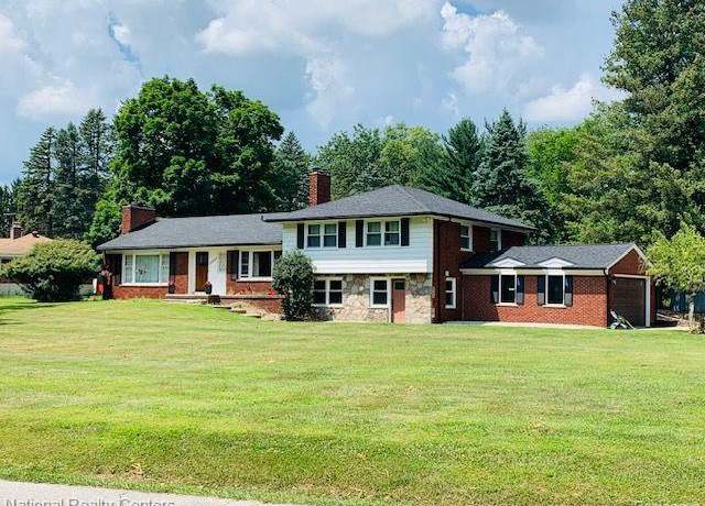 Property at 25648 Forestview Dr, Southfield, MI 48033, 3 beds, 2.5 baths