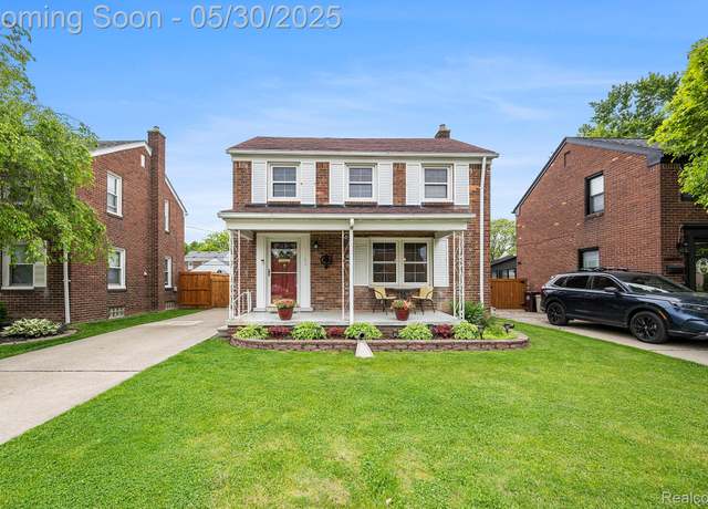 Property at 13153 Superior St, Southgate, MI 48195, 3 beds, 2 baths