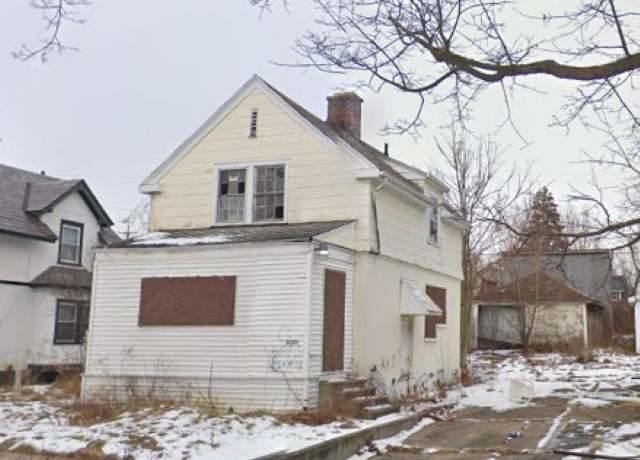 Property at 2034 Cadillac St, Flint, MI 48504, 2 beds, 1 bath