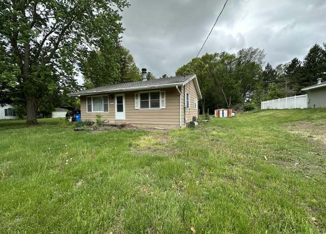 Property at 2330 Kint Ct, Jackson, MI 49202, 2 beds, 1 bath