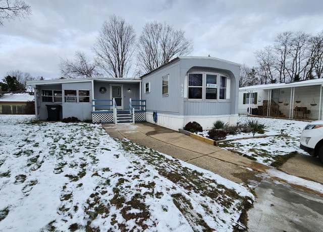 Property at 423 N Amber Dr SE, Grand Rapids, MI 49548, 3 beds, 1 bath