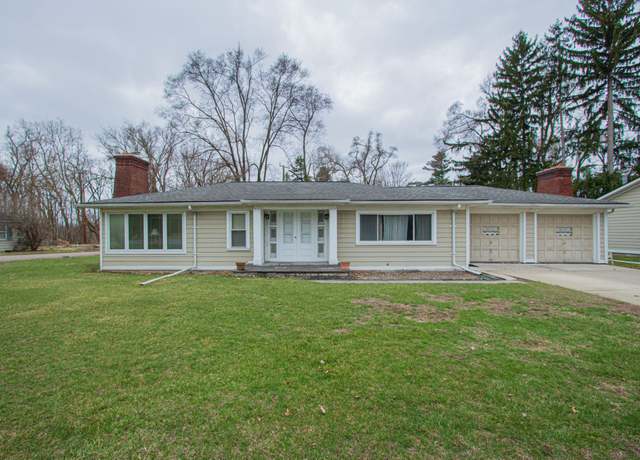 Property at 49525 Shelby Rd, Shelby Twp, MI 48317, 3 beds, 2 baths