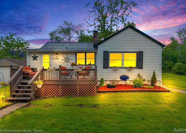 Property at 4478 Abel Dr, Lakeport, MI 48059, 2 beds, 1 bath