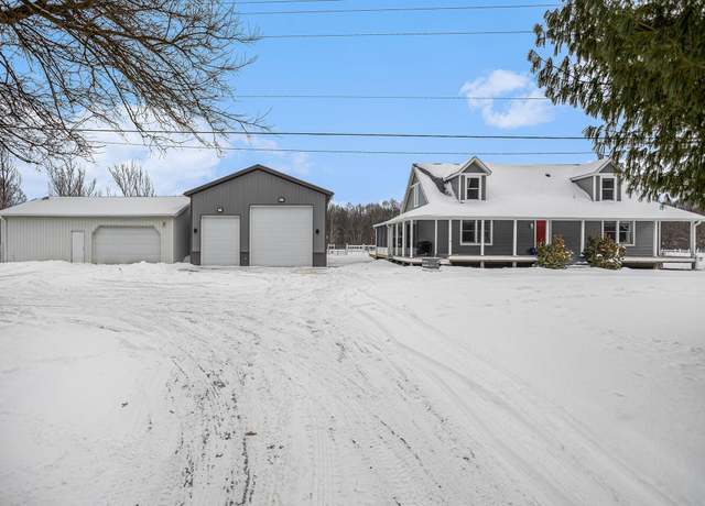 Property at 8668 N 40th St, Augusta, MI 49012, 4 beds, 3 baths