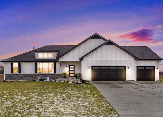 Property at 7115 N 28th St, Richland, MI 49083, 5 beds, 3 baths