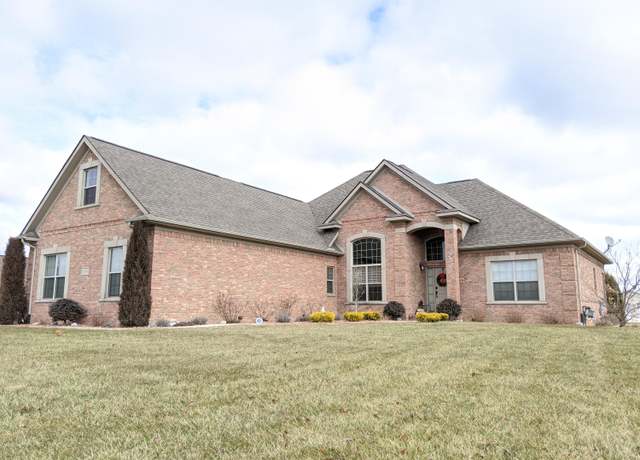 Property at 8478 Cobblestone Dr, Newport, MI 48166, 3 beds, 2.5 baths