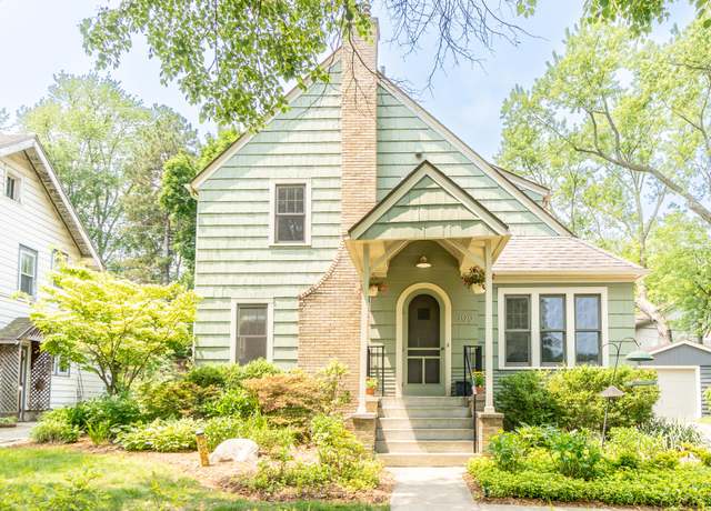 Property at 305 Wildwood Ave, Ann Arbor, MI 48103, 3 beds, 3 baths