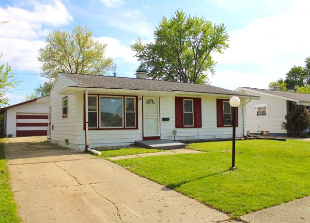 Property at 823 W Alma Ave, Flint, MI 48505, 3 beds, 2 baths