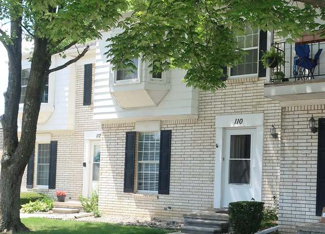 Property at 110 Stratford Ln, Rochester Hills, MI 48309, 3 beds, 2.5 baths