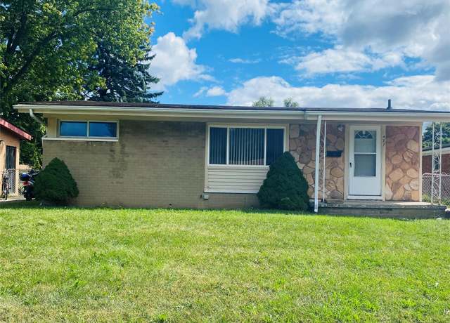 Property at 422 Kuhn St, Pontiac, MI 48342, 3 beds, 1 bath
