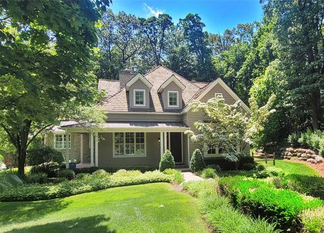 Property at 59 Scenic Oaks Dr S, Bloomfield Hills, MI 48304, 4 beds, 4.5 baths