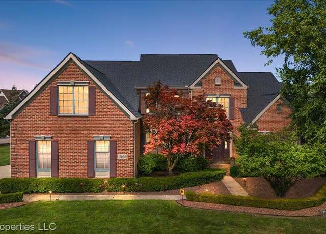 Property at 15665 Spyglass Dr, Northville, MI 48168, 6 beds, 4.5 baths