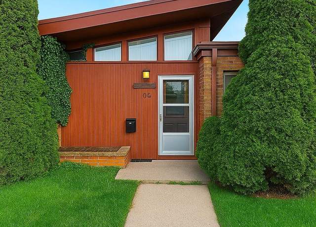 Property at 106 N Marquette St, Durand, MI 48429, 3 beds, 1.5 baths